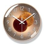 3D Ball Detail Round Wall Clock in Contemporary Style
