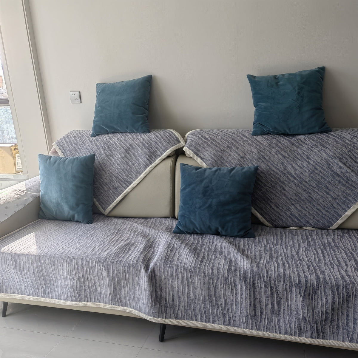 Textured Wave Sofa Slipcover with Non-Slip Design and Contrast Edging