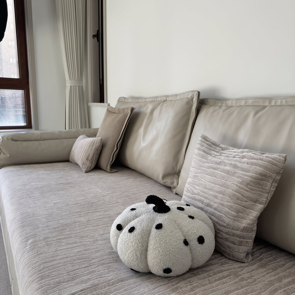 Textured Wave Sofa Slipcover with Non-Slip Design and Contrast Edging