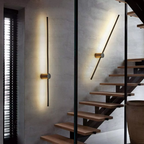 Sleek Linear Outdoor Wall Lamp for Modern Spaces