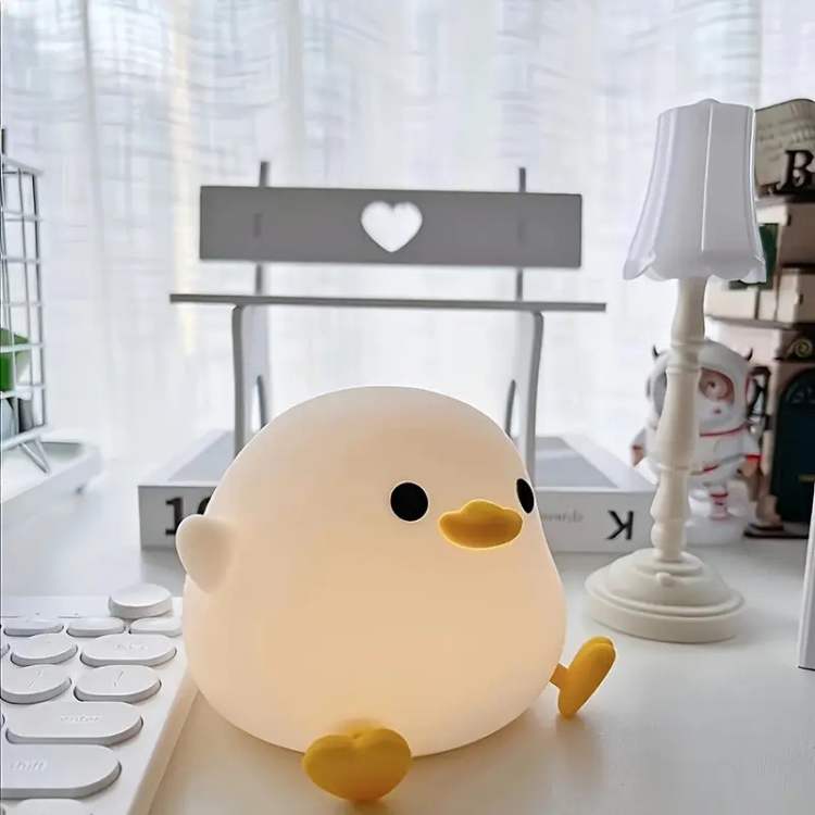 LED Night Light in Duck Shape with Color Changing Features